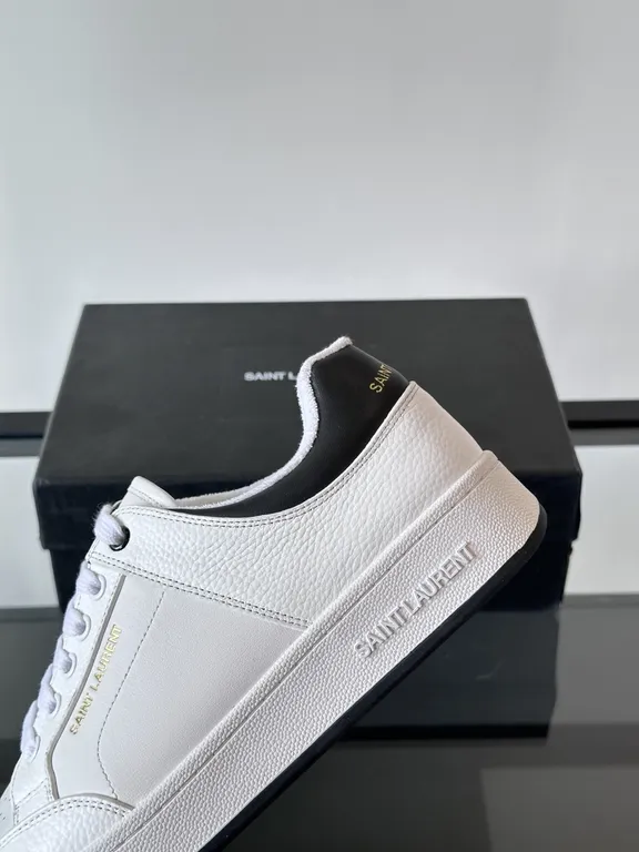 Saint Laurent Shoe 